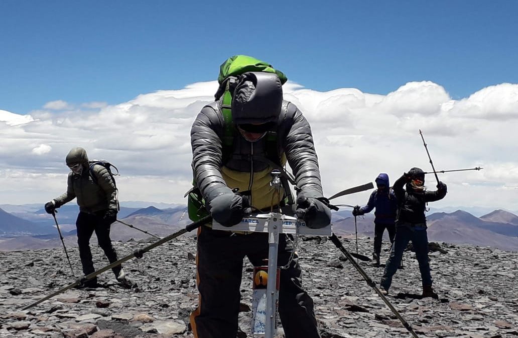 Ascenso Volcán San Francisco Andes Aconcagua Expediciones