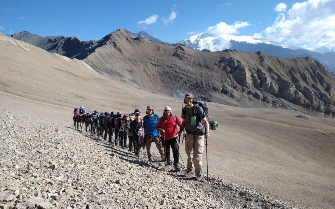 Cruce de los Andes Caminando Andes Aconcagua Expediciones