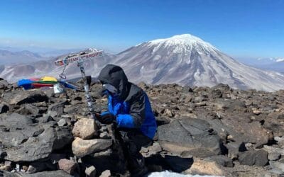 Volcán San Francisco 6040 msnm y cerro Vicuñas 6067 msnm